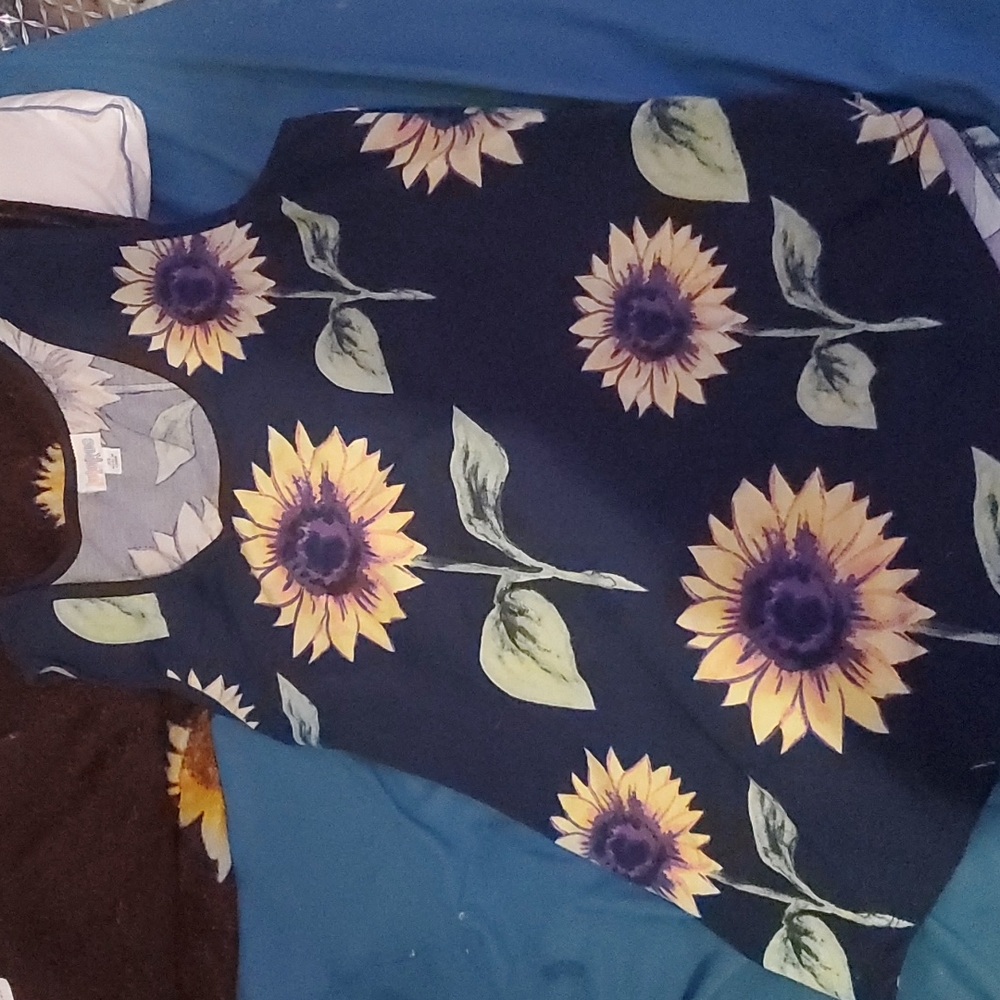 Lularoe tank top